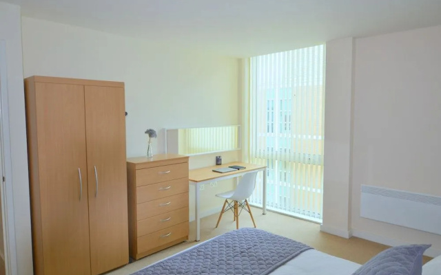 Brightleap Apartments - Silbury View
