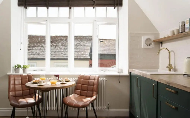 Flat2-cwh One Bedroom Apartment Central Penzance