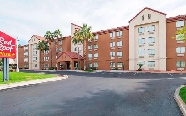 Red Roof Inn PLUS+ Phoenix West