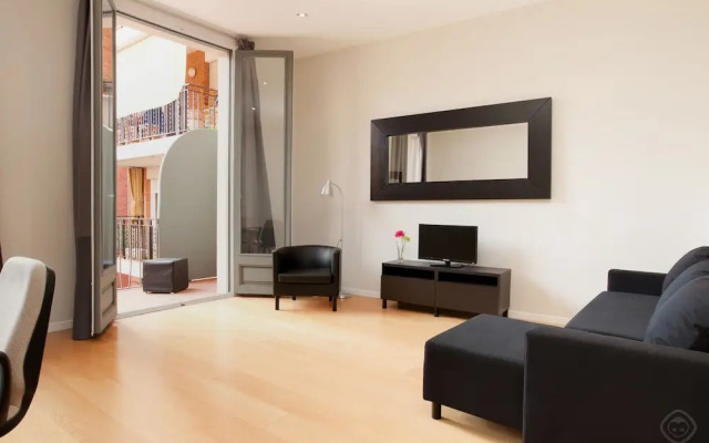 Modern Center Apartments