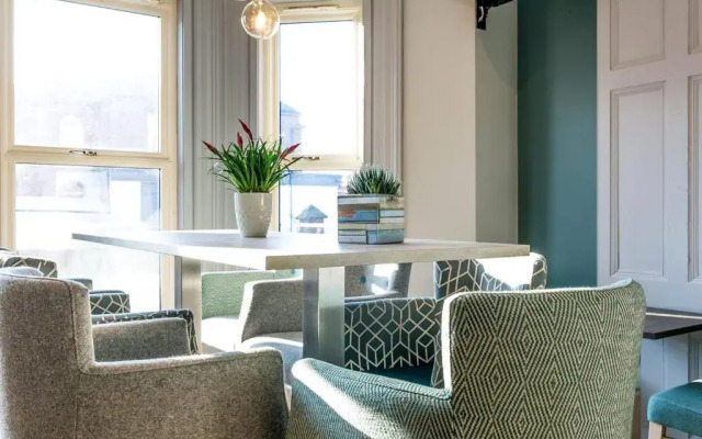The Bawn Lodge Hotel