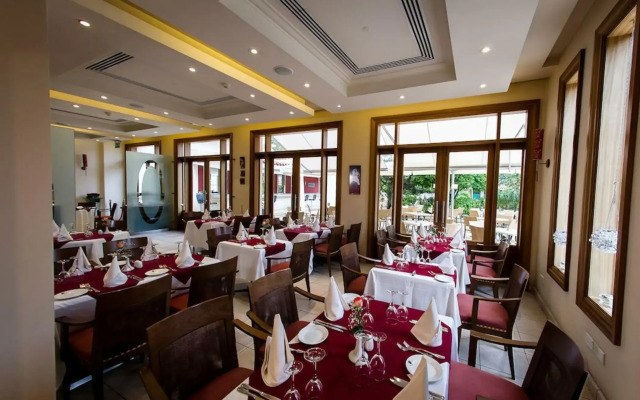 Curium Palace Hotel