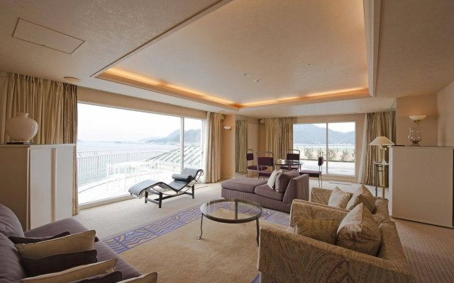 Awashima Hotel