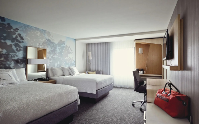 Courtyard Suwanee by Marriott