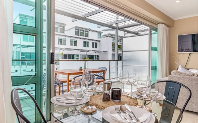 Princes Wharf - Charming 1BR Apartment