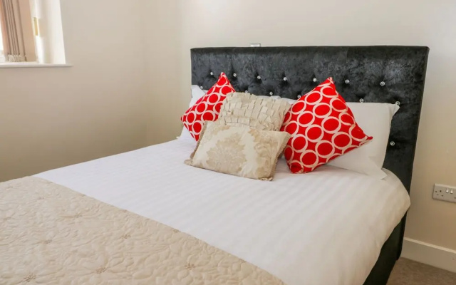 Apartment 6