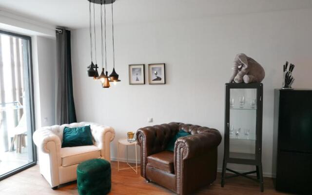 Atrium - Cozy Apartment next to Gondola