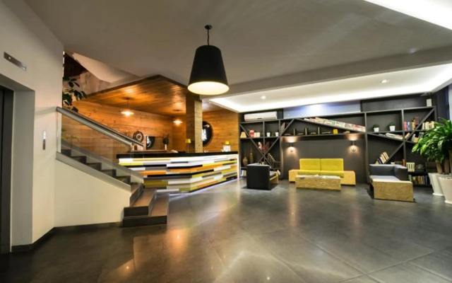 Perla Central Hotel