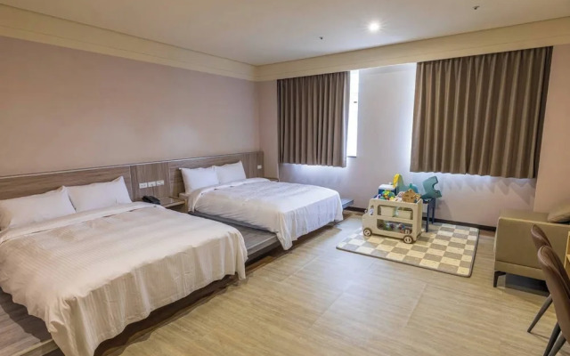 Chuanfu Shimen Hotel