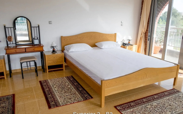 IonionStar Hotel