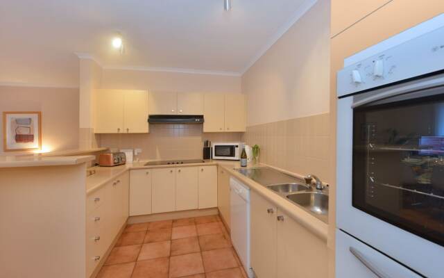 Paringa Beachfront Apartments