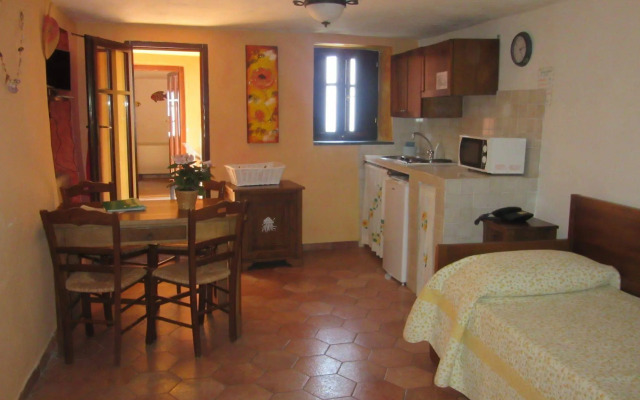 Il Borgo di Campi