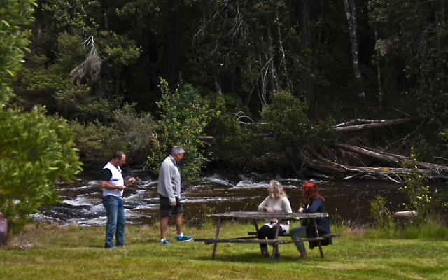 Tyenna River Cottage