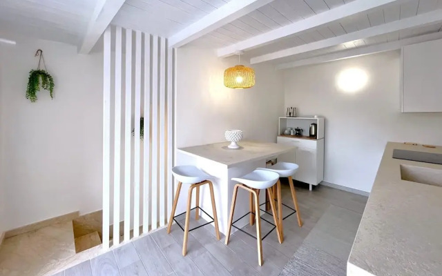 Nina Home in Noto With 1 Bedrooms and 1 Bathrooms