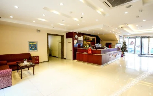 HanTing Hotel (Qinhuangdao Gold Dream Bay Northeastern University)