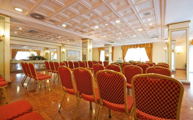 Mercure Parma Centro Stendhal