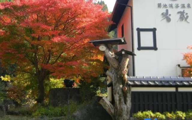 Iwakura – Outside – Kikuchi
