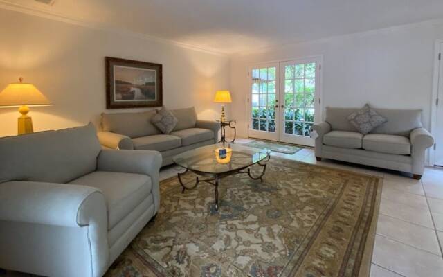 Pelican House 3 Bedroom Home
