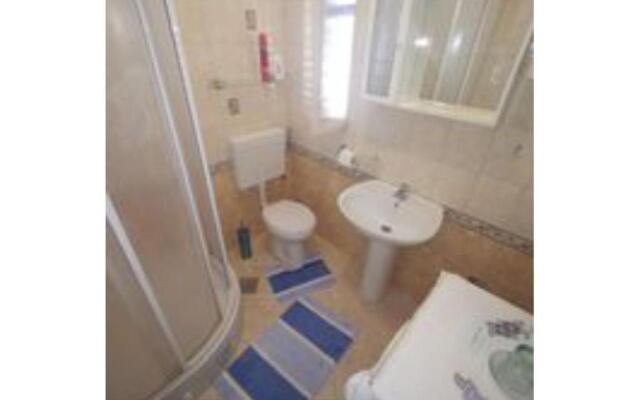 Apartment Marija 61 pax