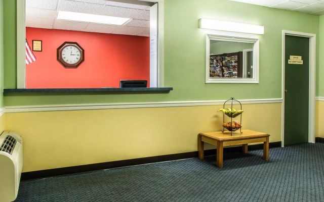 Rodeway Inn Amish Country