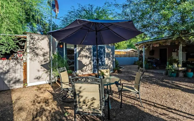 Peaceful Tucson Tiny House Getaway with Backyard