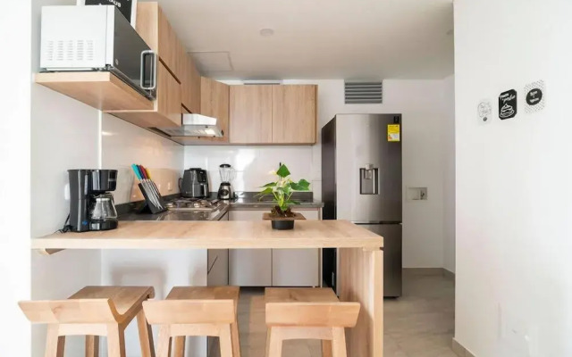 Uhaus 704