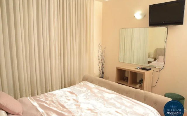 Spacious Sea View Apartment