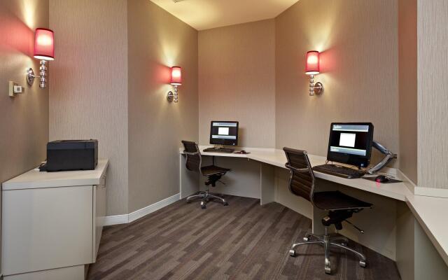 Delta Hotels by Marriott Saskatoon Downtown