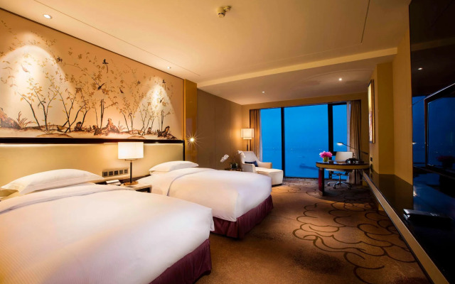 Hilton Wuhan Riverside