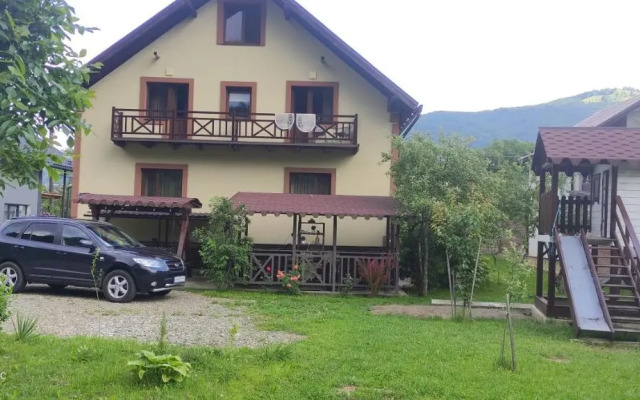 Hostel Yaremche