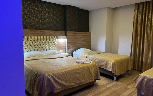 Grand Ezel Hotel