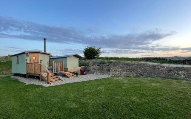 Oakley View Shepherds Huts with optional hot tub