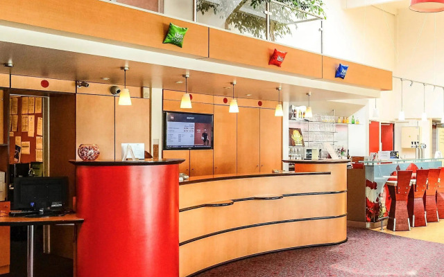 Ibis Styles Rouen Parc Expo Zenith