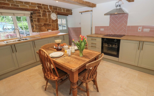 Woodman's Cottage