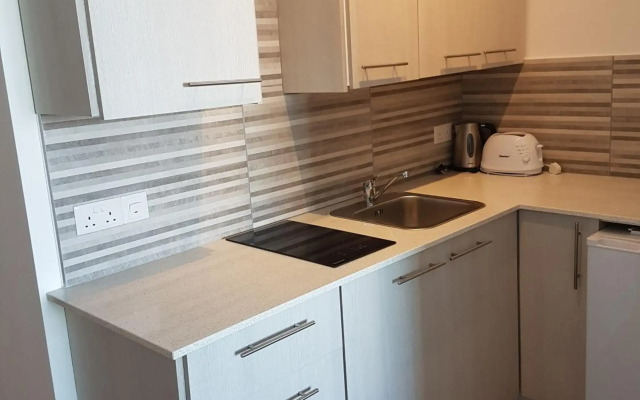 Melini Hotel Suites