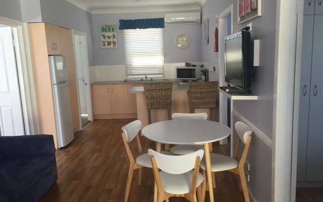 Forster Holiday Village