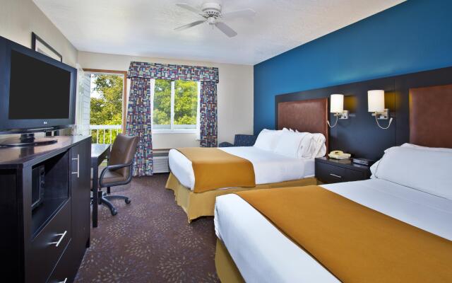 Holiday Inn Express Mackinaw City by IHG