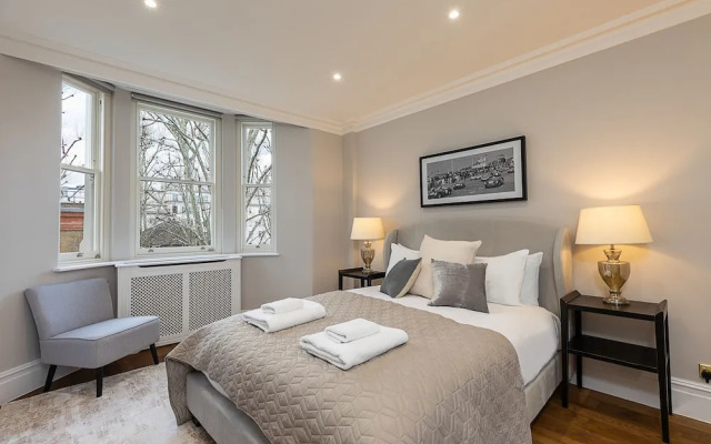 JOIVY Astonishing 2 Bedroom near Mayfair & Piccadilly Circus