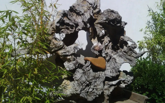 Lijiang Jiuwei Life Courtyard Inn