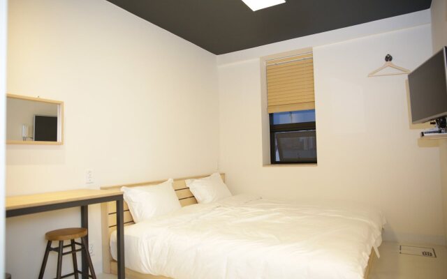 96BunZ Travellers Lodge