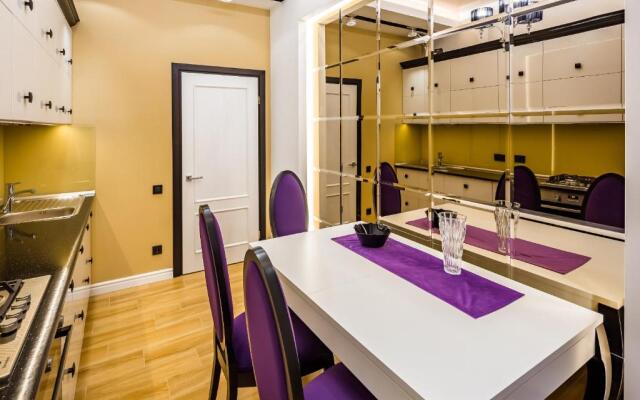 Luxury Apartment on Tsehova 9