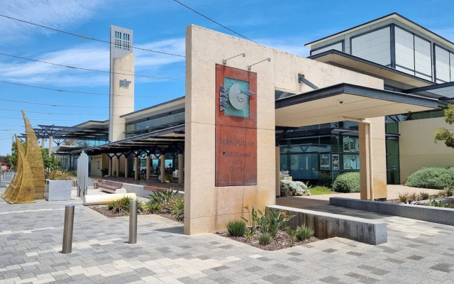 Seadream Studios at Mandurah Gate Resort