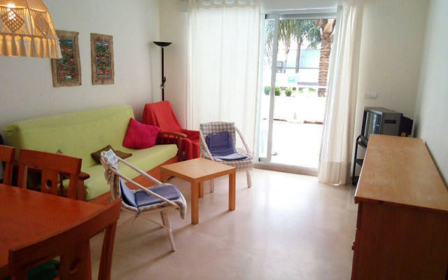 Apartamentos Gandía Universidad 3000