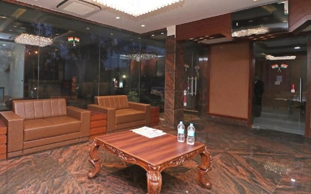 Stayapart Hotel Prema Palace