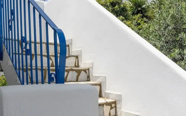 Zen Beach House in Tinos 1