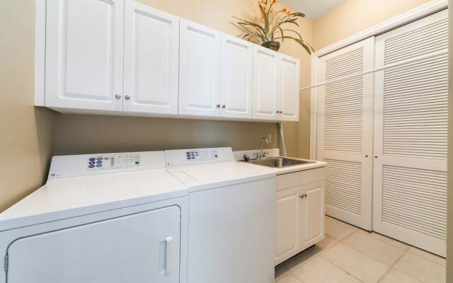 En Soleil #1522 West