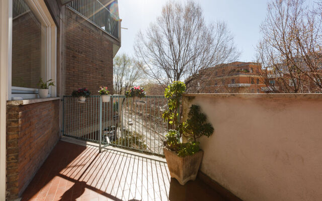 Roma Trastevere Relais Guest House