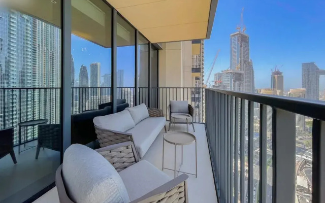 Luxury Skyscraper in the Heart of DT