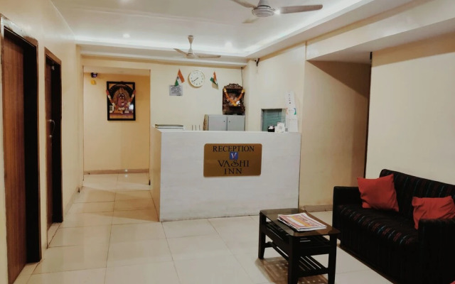 Hotel Vashi Inn