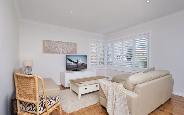Rubys Retreat', 44 Achilles Street - pet friendly, aircon & boat parking